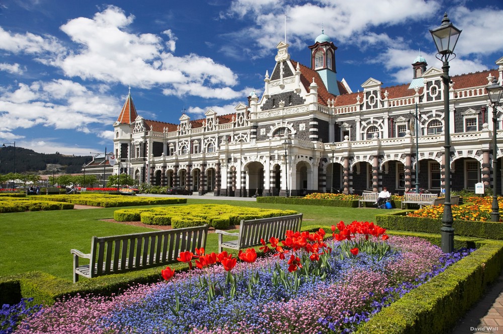 U112 Dunedin Railway Station Central Otago David Wall